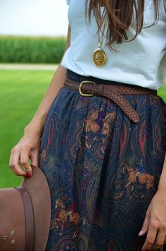 skirt <3 Thrift Store Fashion, Boho Mode, Mode Hippie, Bohol, Mode Inspo, Cheap Fashion, Estilo Boho, Fashion Vintage