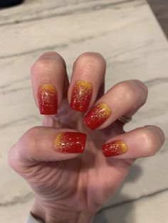 Chiefs Inspired Nails, Kanas City Chiefs Nails, Chiefs Nail Ideas, Kc Chiefs Game Day Outfit, Usc Nails Design, Kc Nails Kansas City, Super Bowl Nails Chiefs, Chief Nails Kansas City, Chiefs Football Nails