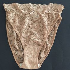 Nwot Vintage Guy Laroche Lace Panty, Size M, See Photo’s, Measurements; Top To Bottom 12 1/2”, Waist 11” Not Stretched, Stretched 14 1/2”, Excellent Condition, No Trade, No Pp, Smoke And Pet Free Environment Elegant Brief Bottoms For Loungewear, Beige Lace Brief Bottoms, Beige Lace Bottoms For Daywear, Beige Lace Trim Brief Bottoms, Ladylike Style, Guy Laroche, Women's Intimates, Lingerie, Pet