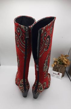 Cowboy Style Women, Boots Knee High, Ankle Injury, Custom Boots, Boots Cowboy, Cowboy Style, Leather Riding Boots, Cowboy Western, Boots Knee