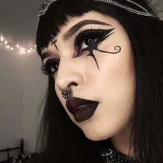 Maquillage Goth, Goth Beauty, Edgy Makeup