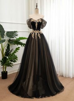 A Line Prom Dress, Long Formal Dress, Black Prom Dress, Black Prom, Prom Dress Shopping, Dress A Line, Fairytale Dress