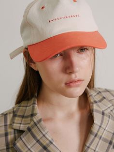 Editor's NotesAWESOME NEEDS's basic ball cap with the tiny lettering logo can make your face smaller and be styled for various casual outfits.- Simple and basic mood- Trendy color combination- Color stitching details- Lettering embroidery point- Stylish short brim - Unisex daily point itemMeasurements(in.)One size- Head girth : 22.05 ~ 24.41 in. - Brim length : 2.76 in.Composition & CareCotton 100%- Do not wash- Professional cleaning recommended- Partially wipe off stains of the sw Casual Snapback Baseball Cap With Cotton Sweatband, Casual Baseball Cap With Cotton Sweatband, Retro Visor Baseball Cap For Spring, Casual Orange Hat With Embroidered Logo, Casual Baseball Cap With Curved Visor, Retro Cotton Baseball Cap For Everyday, Retro Letter Print Baseball Cap For Spring, Orange Cotton Baseball Cap, Casual Orange Cotton Baseball Cap