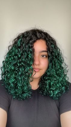 23 Stunning Shades for Curly Hair Green Highlights, Colored Curly Hair, Curly Hair Inspiration, Base Colour, Unique Style, Curly Hair Styles, Hair Color, Hair, Color