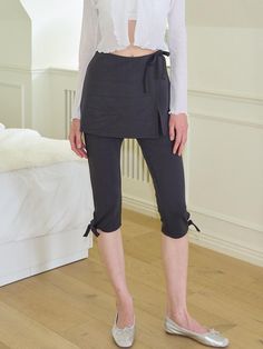 This is a trendy and feminine skirt pants by SALON DE YOHN that is made out of high quality and sturdy material. With distinctive mood of the design and modern feminine look, you can style it for your comfortable daily outfit.- Pants and skirt layered design- Ribbon detail and slim fit- Feminine and modern mood Outfit Pants, Feminine Skirt, Modern Feminine, Layered Design, Mid Length Skirts, Feminine Look, Layers Design, Pants Outfit, Skirt Pants