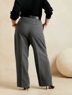 High-Rise Wide-Leg Italian Herringbone Pant | Banana Republic Wool Wide-leg Pants For Business Casual, Wool Wide-leg Pants For Work, Chic Wool Wide Leg Ankle-length Pants, Body And Soul, Herringbone, New Product, The Knee, Banana Republic, Wool Blend