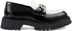 1072 GUCCI LOGO DETAIL LEATHER LOAFERS Gucci Logo, Leather Detail, Lug Sole, Leather Loafers, In Style, Calf Leather, Loafers, Leather