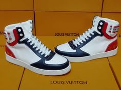 Red Sneakers Men, Shoes Cheap, Lv Shoes, Red Sneakers, Exclusive Bag, Luxury Bags, Top Sneakers, Black Red, Womens Sneakers