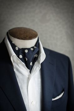 malfordoflondon: Just In: Paul Smith Hand Rolled Navy Blue Polka Dot Silk Ascots I Need More, Fashion Suits For Men, Men Style Tips, Scarf Men, Well Dressed Men