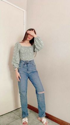 [Sponsored] 22 Most Saved Casual College Outfits Summer Indian Insights You Never Thought Of This Winter #casualcollegeoutfitssummerindian Classy Everyday Outfits Summer Casual, Daily College Outfits, Everyday College Outfits, Casual College Outfits Indian, Casual College Outfits Summer, Face Hide Poses, Everyday Outfits Summer, College Outfits Summer