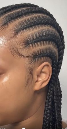 2 Row Cornrows Braids, Cornrow Ideas Natural Hair Braided, Plain Cornrows On Natural Hair, Cornrows Ideas Natural Hair, Straight Back Cornrows Natural Hair, Cornrows Braids For Black Women Natural, Basic Cornrows, Cornrow Styles For Black Women, Cornrows For Black Women