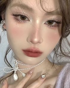 Soft Make-up, How To Have Style, Chinese Makeup, Make Up Inspo, Cute Makeup Looks, Asian Eye Makeup