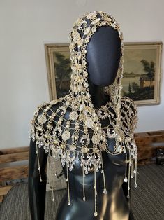 Shoulder Jewellery, Shoulder Jewelry, Shoulder Necklace, Gold Headpiece, Headpiece Jewelry, Head Pieces, Metal Lace, Caftan Dress, Leather Fringe