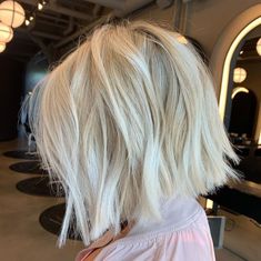 Hair Dye Color Ideas, Short Platinum Blonde Hair, Ice Blonde Hair, Blonde Hair Inspiration, Hair Affair, T B