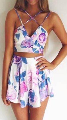 Pinterest: tumblrgirlies☽☯☾ Two Piece Romper, Late Summer Outfits, Date Dress, Mode Shoes, Kitenge, Teenager Outfits, Grunge Style