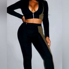 2-Piece Jogging Set Size Sm Only Fitted Black Sets For Fall, Trendy Black Long Sleeve Sets, Black High Stretch Long Sleeve Sets, Trendy Black Sets For Spring, Trendy Black Sets For Winter, Trendy Black Winter Sets, Fitted Black Two-piece Set, Black Fitted Two-piece Set, Black Stretch Sets For Winter