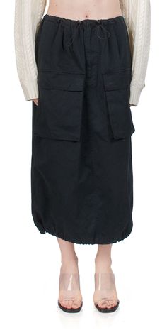 Cute Jeans, Mm6 Maison Margiela, Sweater Skirt, Designer Outfits Woman, Denim Dress, Jacket Dress, Chic Style, Midi Skirt, Knitted Sweaters