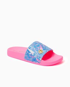 Pool Slide, Comfortable Footwear, Fun In The Sun, Slide In, Pool Slides, Teen Fashion, Nice Shoes, Some Fun, Stylish Women