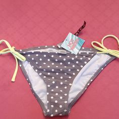 Bikini Bottom, Nwt, Polka Dots With Side Tie, Junior Fit Small Hot Water, Gray White, Womens Swim, Polka Dot, Polka Dots, Dots, Swimming, Water, Women Shopping