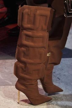 Unique Cube Runway Boots | Fashionsarah.com | 10cm brown |  | #description# Chic High Heels, Runway Shoes, High Top Boots, Super High Heels, Looks Chic, Thigh High Boots, Over The Knee Boots, Cute Shoes, High Boots