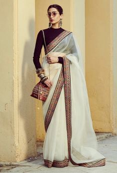 Sabyasachi Saree, Sabyasachi Sarees, Saree Wearing Styles, Saree Wearing, Indian Sari Dress, Fashionable Saree Blouse Designs, Modern Saree, Indian Saree Blouses Designs, Saree Designs Party Wear