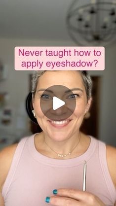 Ashley| Easy Beauty Tips and Tricks🌿 on Instagram: "“If your mama never taught you how to do eyeshadow, let me be your mama. 😘👁️✨”

In this video, I’m showing you how to rock a super simple, beautiful eye look using just ONE eyeshadow color! 🎨 It’s quick, easy, and trust me—*anyone* can do it. 💁‍♀️ Perfect for those mornings when you’re short on time but still want to look fabulous. 

Like and follow for more easy makeup tips! 💄💫 #MakeupHacks #EasyEyeshadow #OneShadowWonder #QuickGlam #MomMakeup #BeautySimplified #MakeupForEveryone" How To Apply Eyeshadow For Blue Eyes, Best Makeup For Small Eyes, Easy Going Out Eye Makeup, Eye Shadowing Tutorial Blue Eyes, Current Eyeshadow Trends, Easy Daytime Eye Makeup, Simple Day Eye Makeup, Eyeshadow No Mascara, Small Deep Set Eyes Makeup