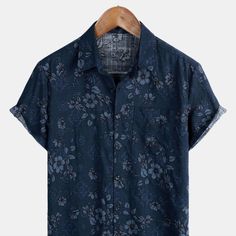 New With Tags Hawaiian Outfit Ideas, Hawaii Outfits Ideas, Floral Shirt Outfit, Shirt Outfit Ideas, Hawaiian Vintage, Clothes Cc, Fancy Shirt, Hawaii Outfits, Mens Casual Outfits Summer