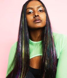 Hair Tinsel Ideas, Hair Installation, Tinsel Hair Extensions, Holographic Hair, Diy Hairstyle, Hair Color Options