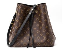 Buy and sell authentic handbags on StockX including the Louis Vuitton NeoNoe Monogram Brown/Black and thousands of other handbags with resale price data. Vintage Louis Vuitton Handbags, Louise Vuitton, Louis Vuitton Handbags Outlet, Louis Vuitton Pallas, Louis Vuitton Neonoe, Black Louis Vuitton, Pre Owned Louis Vuitton, Used Louis Vuitton, Denim Shoulder Bags