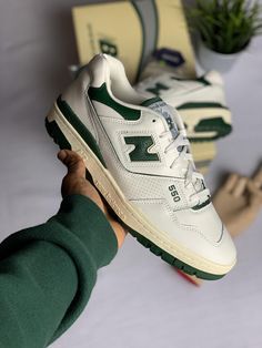 New Balance Shoe Aesthetic Pic - Do you want to buy New balance shoes? You can get it here at affordable prices and free shipping. #shoes #newbalance #newbalancesneakers #sneakers Hype Shoes, Shoe Inspo, Aesthetic Shoes, Sneakers For Women, New Balance Sneakers, Swag Shoes