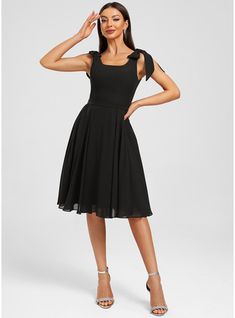 JJ's House Bow Chiffon Square Fall Spring Summer Winter A-line General Plus Back Zip Coquette Skater Dresses Beautiful Back Simple Sweet & Flow Black Height:5.8ft（176cm） Bust:32in（82cm）Waist:24in（61cm）Hips:35in（89cm） Knee-Length Black Sleeveless Homecoming Dress. #JJ's House #Bow #Chiffon #Square #Fall #Spring #Summer #Winter #Aline #General #Plus #BackZip #Coquette #SkaterDresses #BeautifulBack #Simple #Sweet&Flow #Black #KneeLength #Black #Sleeveless #HomecomingDress Chiffon Square Neck Midi Dress For Party, Black Knee-length Dress For Holiday Party, Formal Square Neck Chiffon Dress, Flowy Knee-length Chiffon Dress For Evening, Fitted Sleeveless Solid Chiffon Dress, Formal Chiffon Dress With Square Neck, Square Neck Chiffon Evening Dresses, Chiffon Square Neck Evening Dresses, Knee-length Chiffon Evening Dress