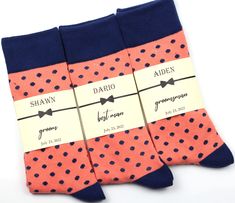 These groomsmen socks are perfect gift for your wedding party. Coral and navy polka dot socks ensure the wedding party looks and feels their best while the colors match your wedding theme. With our personalized socks labels discover the fun way to propose your best man and groomsmen in style or simply make an elegant presentation as groomsmen gift. These socks and custom labels make an excellent gift for best man, groomsmen, bridesman, usher, officiant, flower dude, ring security, ring bearer, P Light Orange Wedding, Best Man Proposal, Junior Groomsmen, Groomsmen Socks, Ways To Propose, Polka Dot Socks, Wedding Socks, Floral Necktie, Personalized Socks