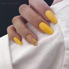 Unghie Sfumate, Yellow Nail Art, French Pedicure, Gel Pedicure, Yellow Nail, Simple Nail Art Designs, Nail Swag, Yellow Nails, Fire Nails