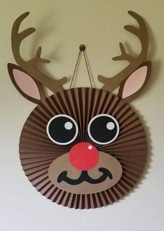 a brown paper plate with a deer's face on it