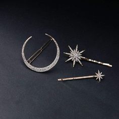 • Vintage-inspired hair pins embellished with delicate clear crystals. (Set of 2 Stars & 1 Moon)

• Available in: Gold or Silver

• Size: Approx. 4-6''

• Weight: 17g Hair Accessories Pins, Diamond Hair, Vintage Moon, Rhinestone Hair Pin, Goddess Hairstyles, Rhinestone Hair Clip, Star Hair, Fashion Hair Accessories, Original Jewelry