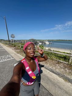 running aesthetic, black girl running, beginning runner, running plan, running vest, beach run Running Marathon Aesthetic, Morning Run Aesthetic, Runner Aesthetic, Beach Run, Running Aesthetic, Track Star, Running Outfit, Running Plan, First Marathon