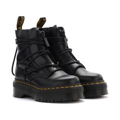 Dr Martens Jarrick Ii, Womens Boots Ankle, Casual Style Outfits, Blue Shoes, Dream Shoes, Shoe Obsession, Winter Fashion Outfits, Shoe Game, Dress With Boots