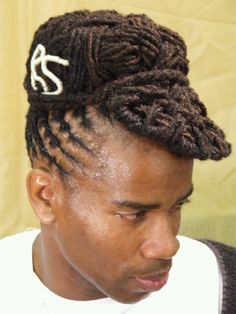 Hat Hair Chaotic Evil, Weird Pics, Rei Arthur, Loc Styles For Men, Locs Styles, Dreadlock Styles, Dreads Styles, Trendy Hat, Hair Raising