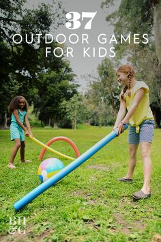 With a few household supplies and some ingenuity, we dreamed up an afternoon's worth of outdoor games that will have kids giggling until the day's end. #gamesforkids #outdooractivities #boredathome #outdoorgames #bhg Outdoor Class Party Games, Games For Vbs Outdoor, Summer Activities For Kids 7-9, Outdoor Games For Kids Birthday Party, Outside Party Games For Kids, Group Outdoor Games For Kids, Outdoor Summer Camp Games, Field Day Games For Preschoolers, Vbs Recreation Games For Kids