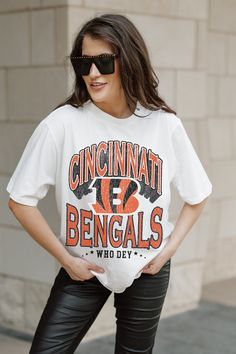 Gameday just got better with our Cincinnati Bengals oversized short sleeve crewneck tee. Crafted from super soft fabric, it's destined to become your new fan favorite! Oversized Pre-shrunk T-shirt For Game Day, Oversized Graphic Tee For Game Day, Soft-washed Graphic Tee For Game Day, Oversized Sporty T-shirt For Game Day, Trendy Game Day T-shirt With Short Sleeves, Oversized Collegiate Short Sleeve T-shirt, Oversized Collegiate T-shirt For Game Day, Graphic Tee T-shirt For Game Day, Soft-washed, Oversized Game Day T-shirt With Screen Print