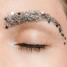 Coachella Make-up, Glitter Brows, Coachella Makeup, Eve Makeup, New Year's Makeup, New Years Eve Makeup, Make Up Looks