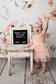 25+ Unique and Creative Pregnancy Announcement Ideas with Siblings. Pregnancy announcements are so fun, they become even more special when older siblings get involved. If you are expecting baby 2, using siblings is perfect for another baby announcement. These expecting baby announcement pictures are sure to bring a smile to anyone's face. #pregnancyannouncement #secondpregnancy #expectingbaby2 #howtoannounce #2under2 Baby Announcement With Sibling, Sibling Baby Announcements, 2nd Pregnancy Announcements, Baby 2 Announcement, Second Baby Announcements, Second Pregnancy Announcements, Pregnancy Announcement Big Sister, Fun Pregnancy Announcement