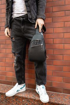 Sling Bag Leather, Leather Shoulder Bag Men, Back Bag, Mens Leather Bag, Leather Products, One Bag, Sporty Style, Gifts For Men, Fun Bags