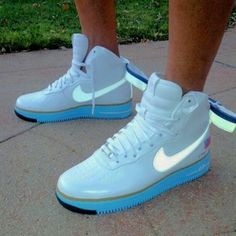 Nike Air Force High, Herren Style, Nike Free Run, Outfit Jeans, Nike Free Shoes, Nike Free Runs, Nike Shoes Outlet, Nike Roshe, Gym Shoes