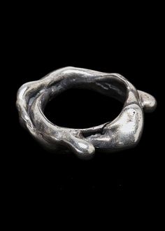 Sterling silver brutalist melted ring oxidized and polished Brutalist Jewelry Rings, Luxury Brutalist Open Ring, Luxury Brutalist Metal Rings, Reticulated Silver, Brutalist Jewelry, Magic Rings, Edgy Rings, Ring Photography, Avant Garde Jewelry