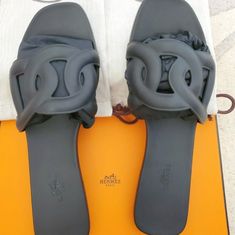 Hermes Aloha Black Rubber Sandal Size 40 Eu Fits 10us, New, Authentic. Condition Is New With Box, Dust Bags . Hermes Rubber Aloha Sandal Size 40, Black. Know Your Hermes Size. No Returns Accepted. Made In Italy. Luxury Black Slides For Beach, Luxury Black Slides For The Beach, Luxury Black Beach Slides, Elegant Black Slides For Beach, Elegant Black Beach Slides, Elegant Black Flat Slides, Designer Black Slides For Beach, Aloha Sandals, Black Pool