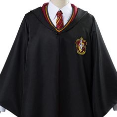 a harry potter robe is shown on a mannequin