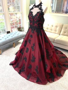 Halloween Wedding Dress Ideas, Red And Black Wedding Dress, Halloween Wedding Dress, Halloween Wedding Dresses, Burgundy Wedding Dress, Goth Wedding Dresses, Wine Red Wedding, Burgundy Background Aesthetic, Red Wedding Gowns