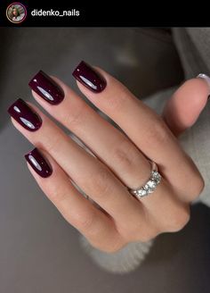 Dark Nail Asthetics, French Classy Nails, Burgundy French Tip Almond, Fall Nails Tan Skin, Square Nails Burgundy, Deep Purple Nails Acrylic, Mid Length Square Nails, Short Burgundy Nail Ideas, One Color Almond Nails