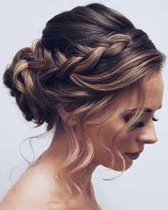 Bride Hairstyles Updo, Wedding Hair Up, Bridal Hair Updo, Bridesmaid Hair Updo, Wedding Hair Inspiration, Wedding Hairstyles For Long Hair, Braided Updo, Bridal Hair And Makeup, Pretty Wedding